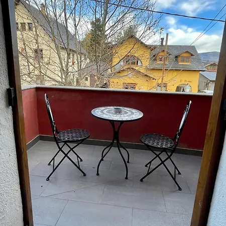 Cal Querol Llac Guest house